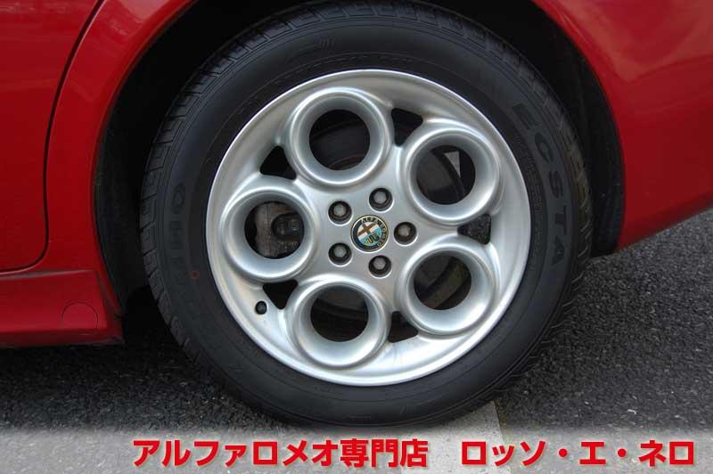 【新入荷】　アルファロメオ156　2.5V6Qシステム　アルファレッド・フェイズ２　タンレザーシート　タイベル一式交換済み