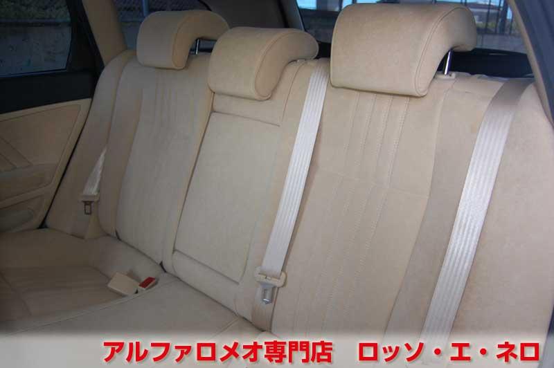 アルファロメオ159　スポーツワゴン　2.2ＪＴＳセレスピード　ブラック・ベージュ内装　走行31000キロ