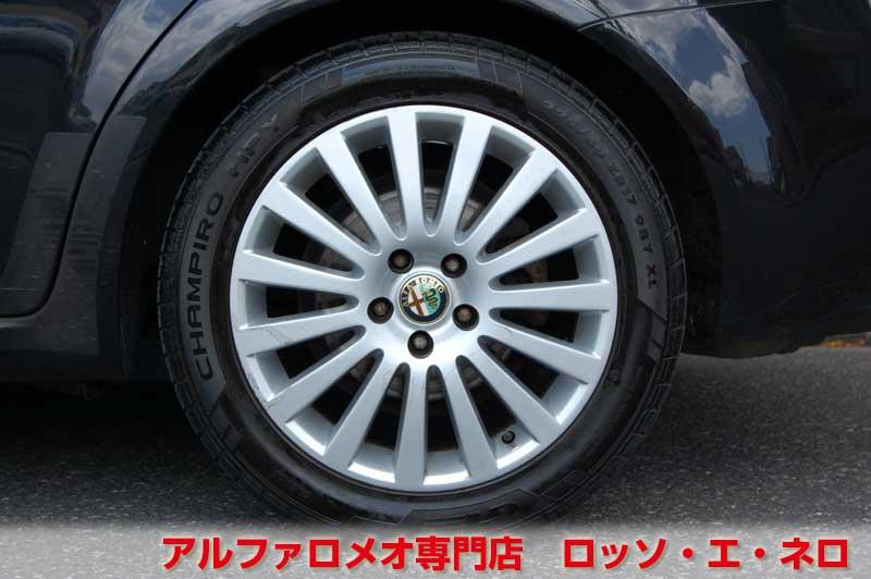 【新入荷】　アルファロメオ159ＳＷ　2.2ＪＴＳセレ　トゥーリズモ?
