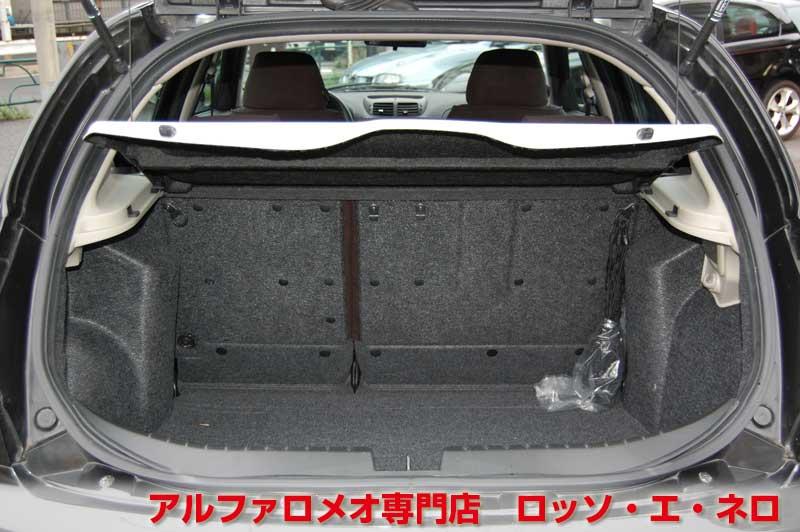 【新入荷】　アルファロメオ147　ツインスパーク・左H　5MT・5ドア・ブラック　タイベル一式交換済み