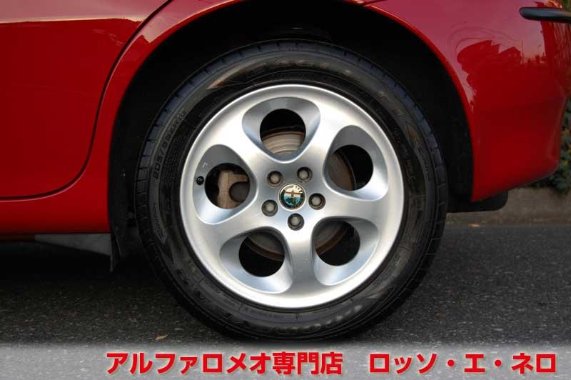 アルファ147　ツインスパークセレスピード　アルファレッド・5ドア　タンレザー・27,000キロ