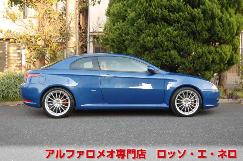 【新入荷】　アルファロメオＧＴ　3.2Ｖ6・6ＭＴ　走行距離14000キロ
