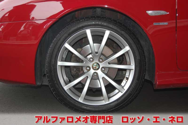 【新入荷】　アルファロメオ156ＴＩ　2.5Ｖ6・6ＭＴ　アルファレッド