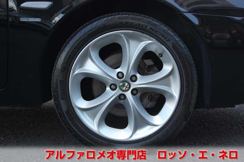【新入荷】　アルファ156リネアロッサ　2.0ＪＴＳセレスピード　限定車・赤レザーシート