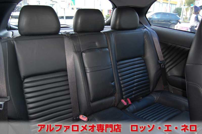 アルファロメオ147GTA　3.2V6セレスピード　ブラック・社外マフラー　ローダウン・18ＡＷ　タイベル一式交換済み