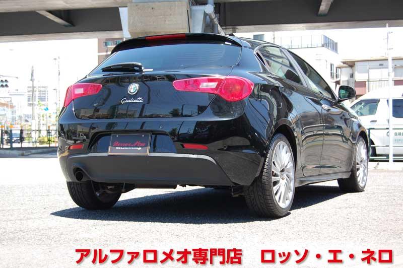 【新入荷】　アルファロメオ　ジュリエッタ　スポルティーバ　後期・黒・赤内装　25000キロ