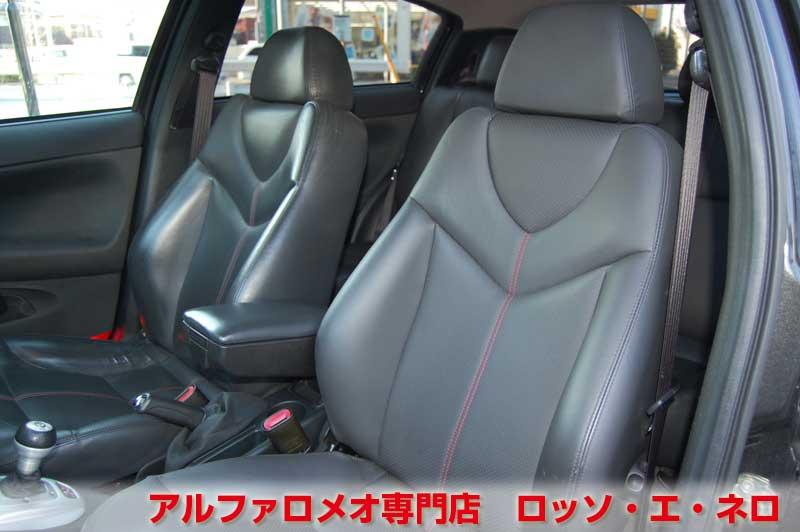 アルファロメオ147　ツインスパークセレスピード　ブラック・スポーツレザー　タイミングベルト＆　ウオーターポンプ交換済み