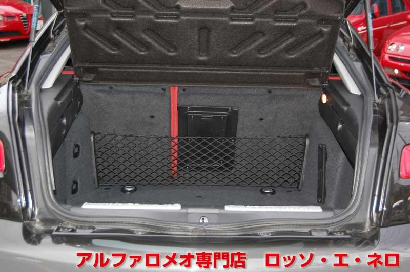 アルファロメオＧＴ　2.0ＪＴＳセレスピード　エクスクルーシブ・ブラック　赤レザーシート