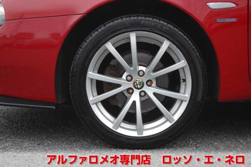 【新入荷】　アルファロメオ156　後期・2.0JTS・5MT　赤・29000キロ