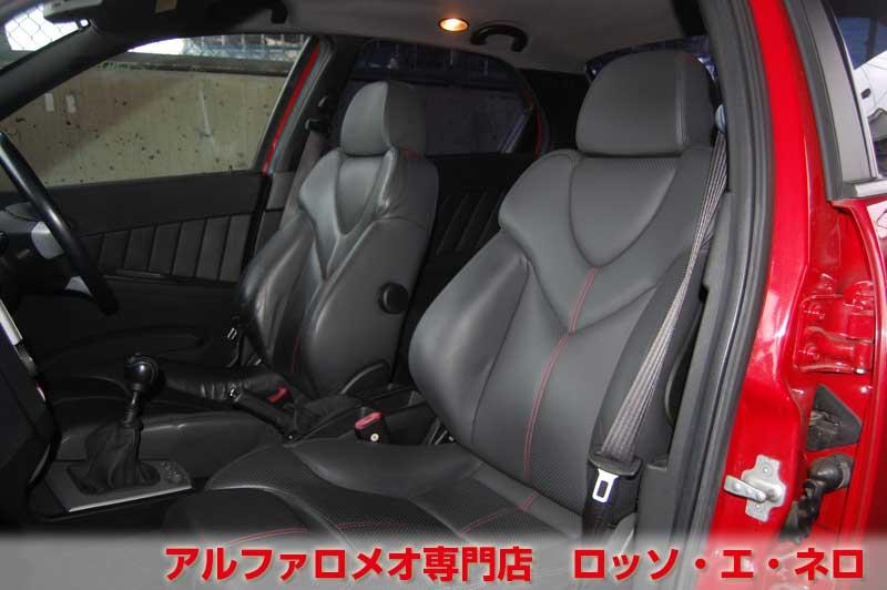 【新入荷】　アルファロメオ156ＴＩ　2.5Ｖ6・6ＭＴ　アルファレッド