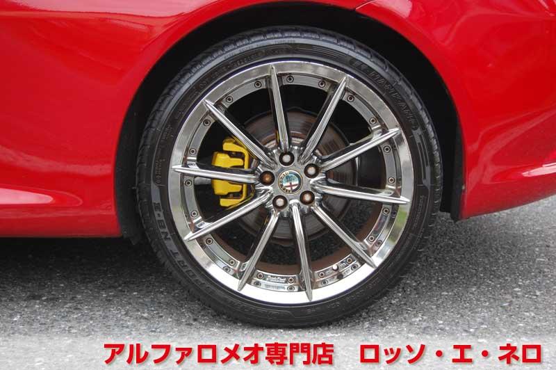 【新入荷】　アルファロメオＧＴ　3.2Ｖ6・6ＭＴ　社外18インチＡＷ　タイベル一式交換済
