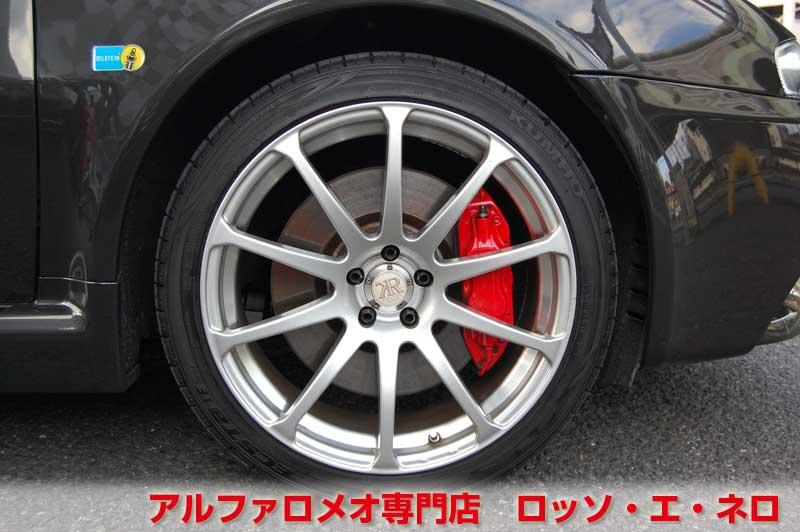 アルファロメオ147GTA　3.2V6セレスピード　ブラック・社外マフラー　ローダウン・18ＡＷ　タイベル一式交換済み