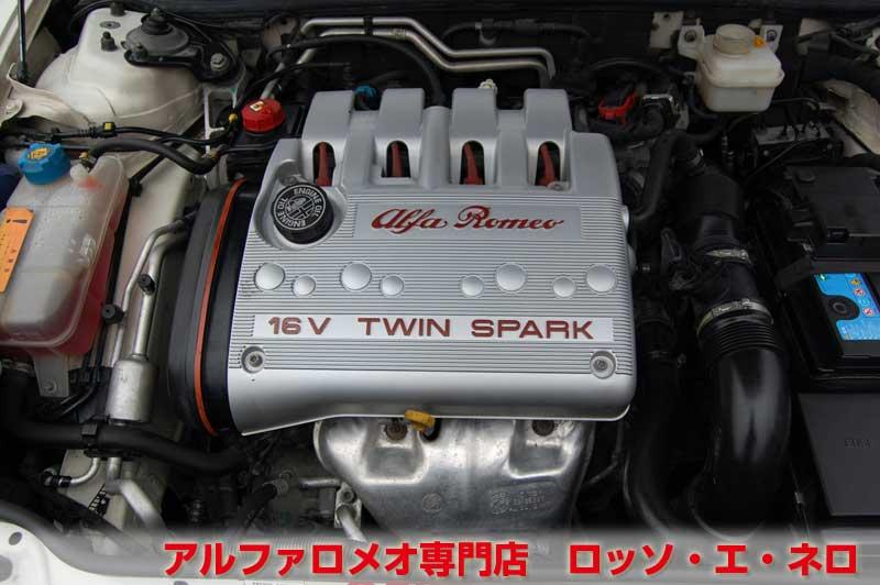 アルファロメオ147　後期・1.6ツインスパーク　5MT・5ドア・ホワイト　社外17インチＡＷ