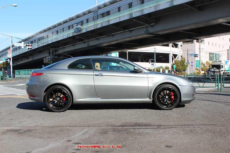 アルファロメオGT　3.2V6・6MT　ベージュ内装